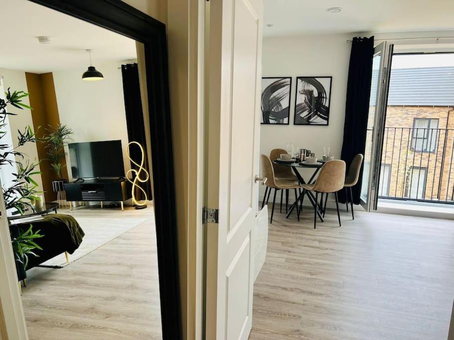 Hessian Lounge -Wyndale- Central 2Br W/Parking Birmingham Kültér fotó